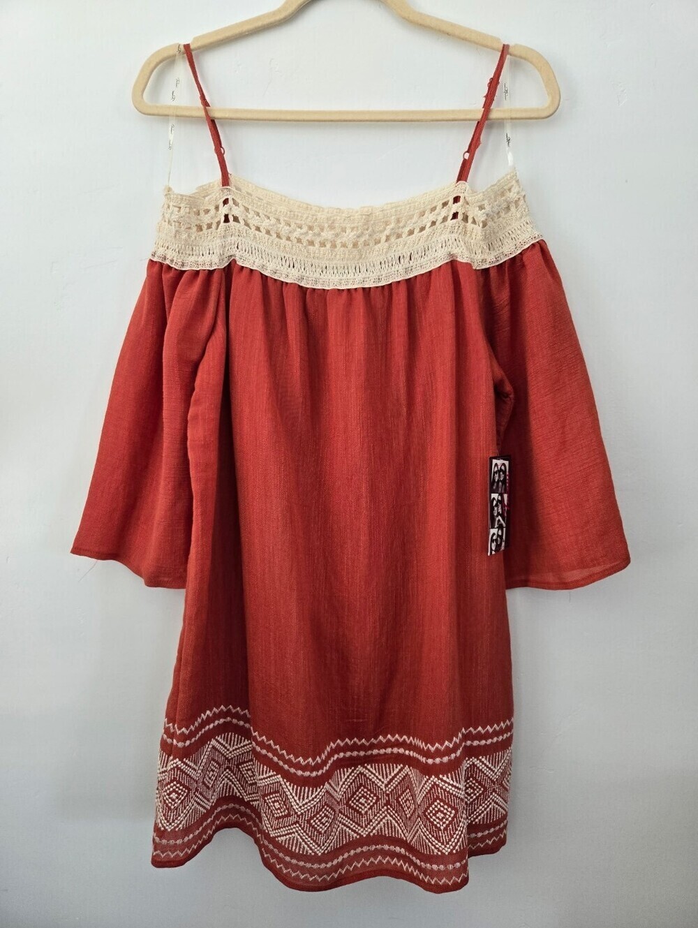 Trixxi embroidered off-the-shoulder boho peasant top. Rust-orange cream. Large.